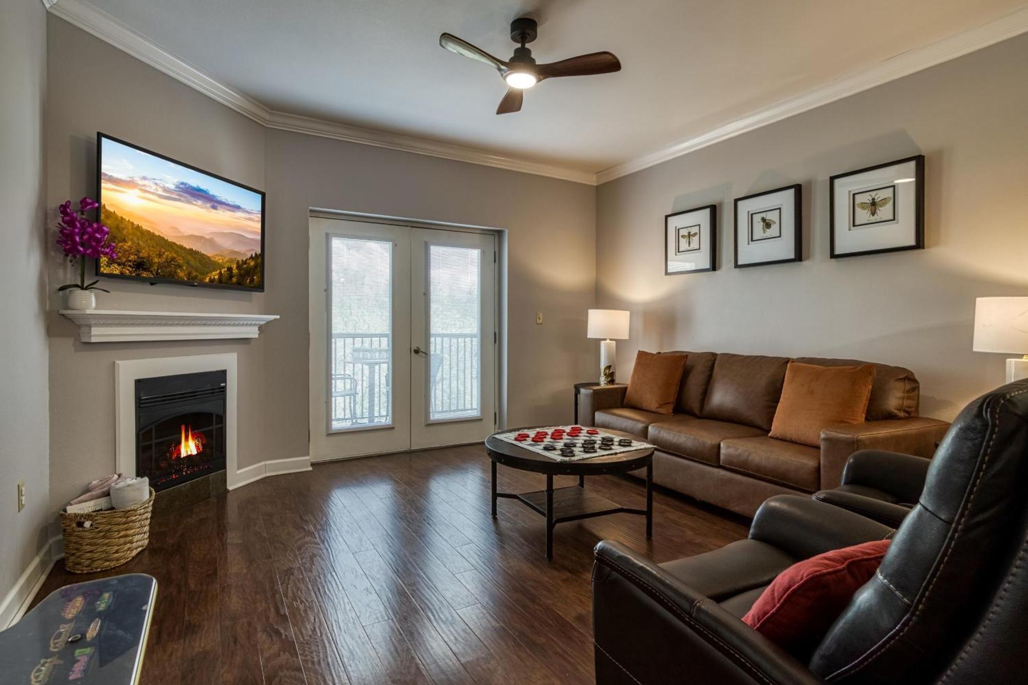Luxurious Renovated, Pool, Basketball, Playground Pigeon Forge Exterior photo