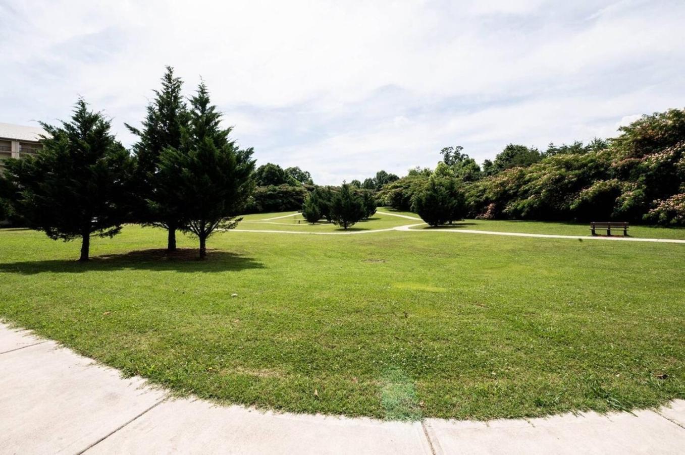 Luxurious Renovated, Pool, Basketball, Playground Pigeon Forge Exterior photo